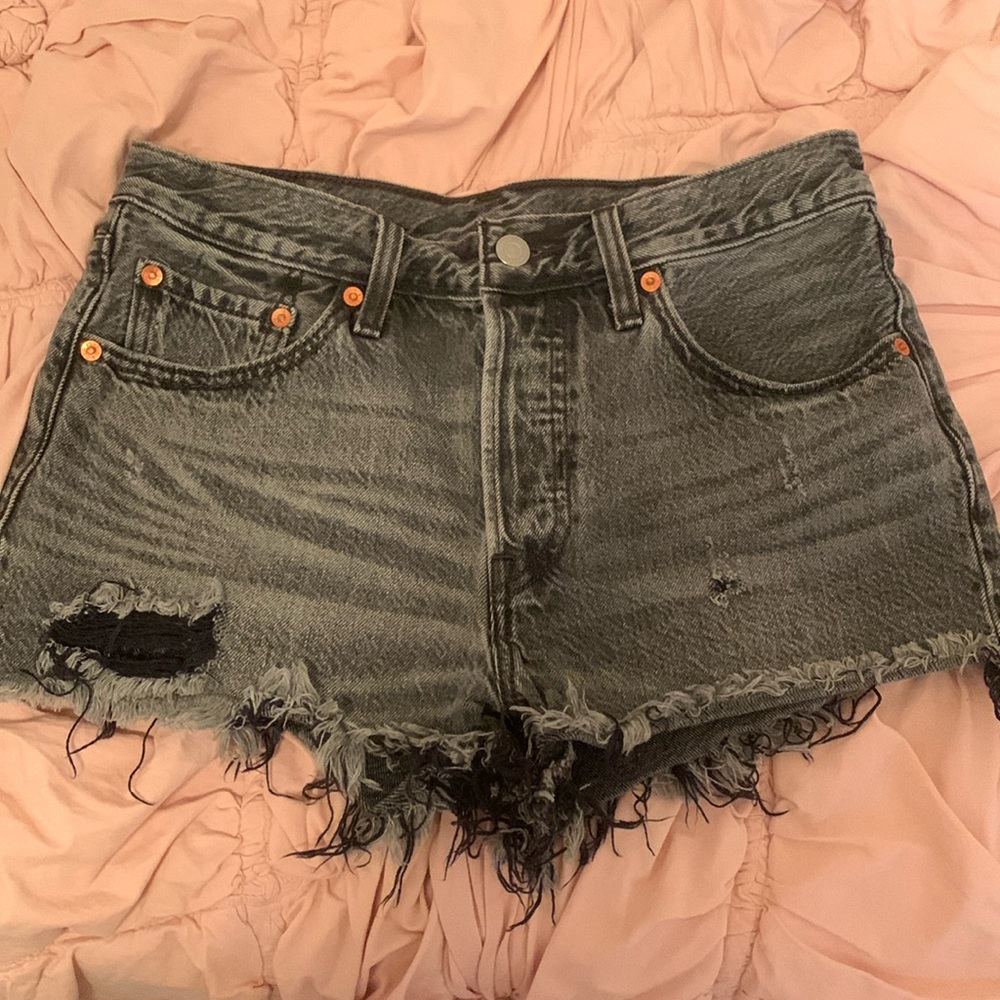 Levi 501 faded black/ grey jean shorts